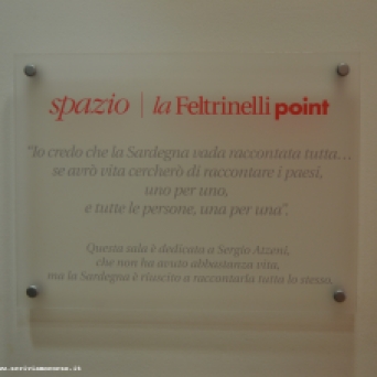 “Le Occasioni”, la sala de La Feltrinelli Point a Cagliari